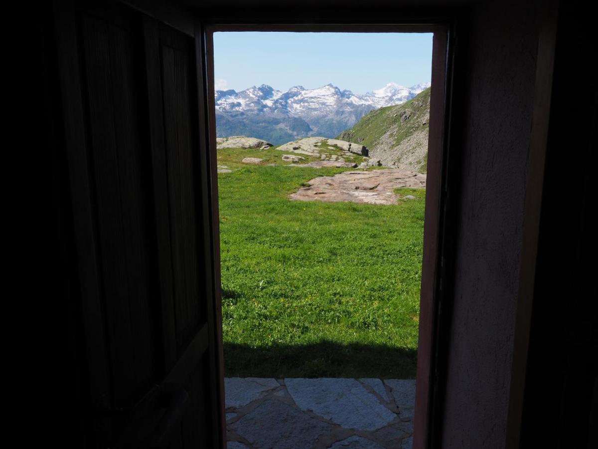 Вилла Rifugio Casa Di Caccia Noasca Экстерьер фото